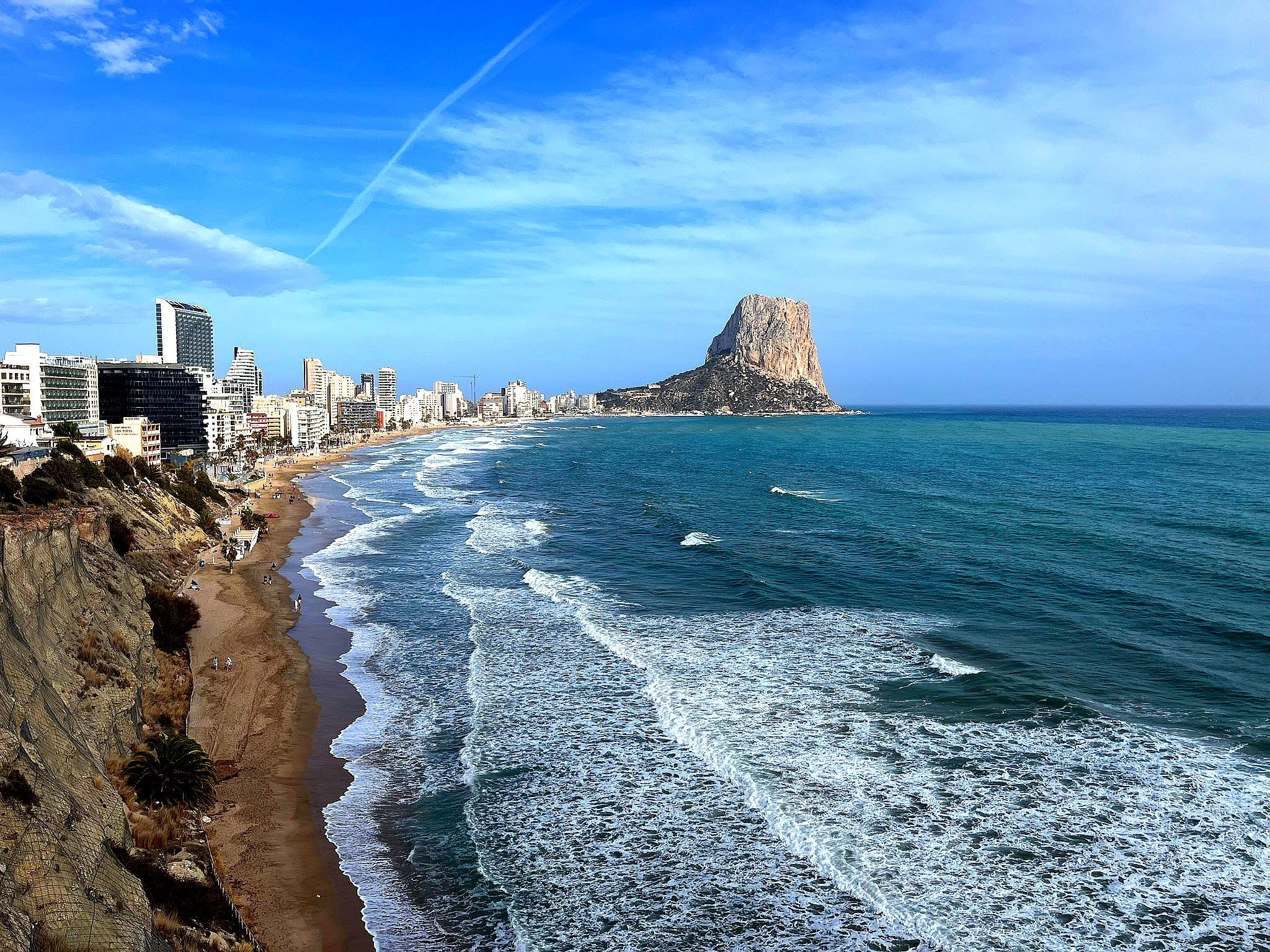 Hafen und Strandbereich Arenal-Bol